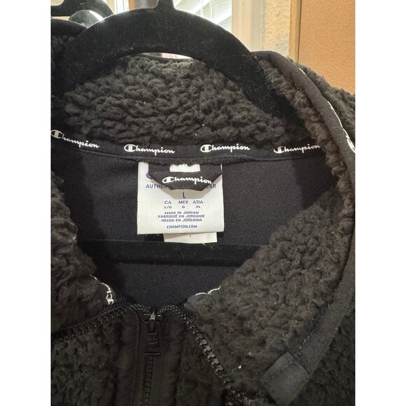 Champion | Black‎ Sherpa Zip-Up Vest | Cozy Fleece Layer | Size Large - Picture 9 of 9